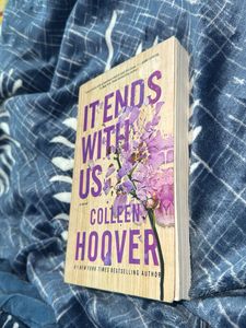 IT ENDS WITH US (COLLEEN HOOVER)