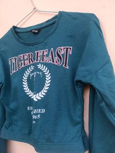 Summer sweatshirt top