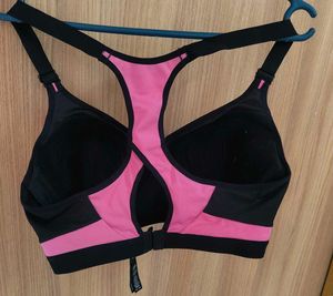 Victoria’s Secret Sport VSX Incredible Sports Bra