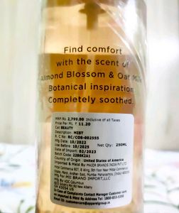 Victoria&#39;s Secret Almond Blossom &amp; Oat Milk Mist