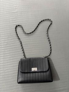 Chic Black sling Bag