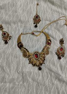 Kundan Jewellery Set