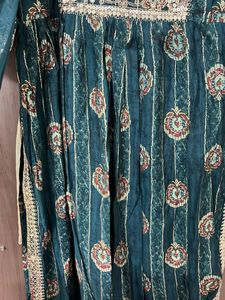 Pure Maslin 3 PCs Suit ..