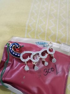 Ad Pendant Set