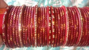 4 Bangal Set.