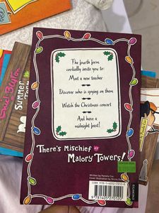 Malory Towers (Early Teens Books)