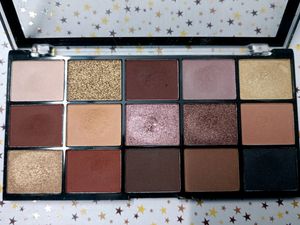 Makeup Revolution London Reloaded Velvet Rose