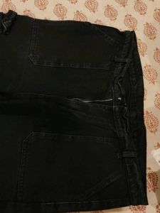 Black Cargo Pants