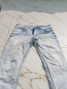 Light Wash Denim Jeans