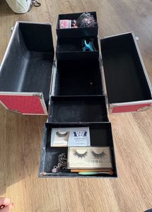 Pink Makeup Cosmetic Box - Very Spacious