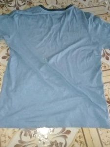 Men&#39;s Blue T-Shirt