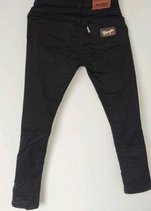 Men Black Distressed Denim Jeans