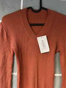 Rust Ribbed Long Sleeve Top
