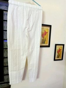 Women&#39;s Sangria White Kurti Set
