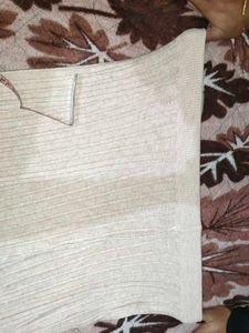 Elegant Off White Skirt For Winters
