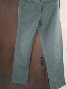 Linen Green Trousers