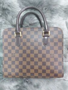 Louis Vuitton Triana Damier