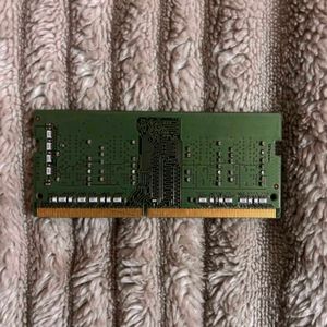 SK Hynix 8GB DDR4 RAM