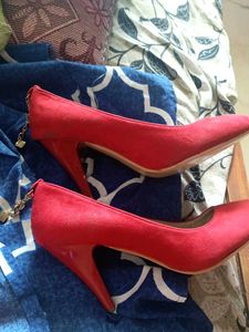 Trendy Heels 👠 Buy It U Won't Regret