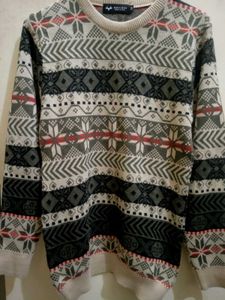 Zara Aesthetic Sweater With Woollen Print
