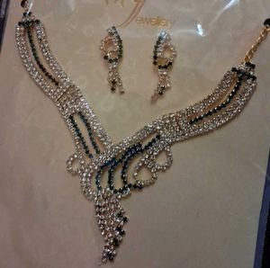 Lily Jewellery Set