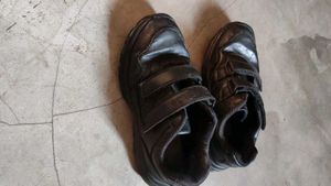 Unisex Black School Shoes