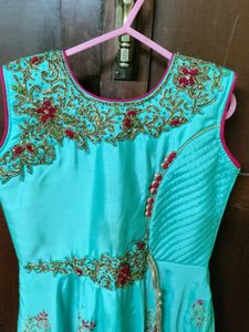 Elegant Blue Kurta Set