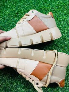 Stylish Casual Sneakers