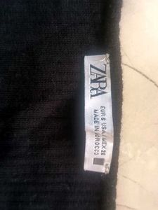 Black Long Sleeve Crop Top