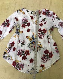 Stradivarius Satin Top Size M