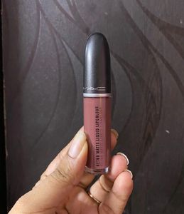 MAC RETRO LIQUID LIPSTICK- TOPPED WITH BRANDY