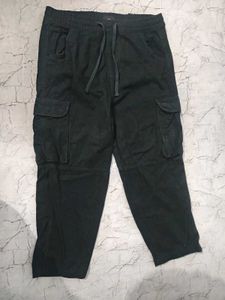black cargo pants