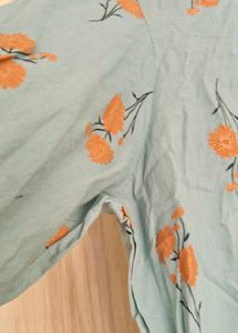 Kurta Set With Shara Gher