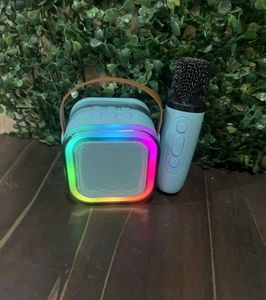 PORTABLE KAROKE SPEAKER RECHARGABLE