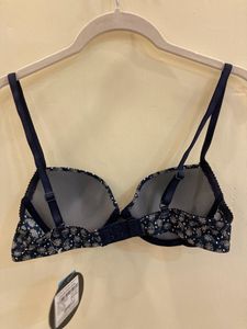 CloviaPaisley Under Wired Push-up Padded T-Shirt