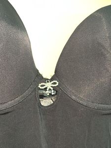 H&amp;M EMBELLISHED RHINESTONE CURPED TOP