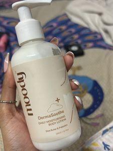 Moody body lotion