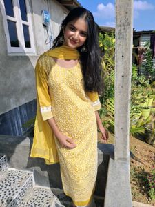 New lime green kurta set(size~L)🌻