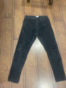 Forever 21 Black High-Waisted Jeans