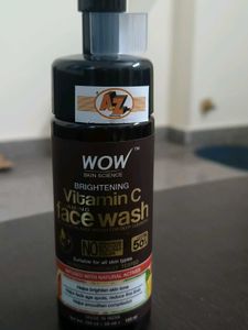 WOW SKIN SCIENCE Foaming Face Wash