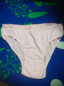 Panties In Attractive Clr