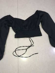 black crop top for women