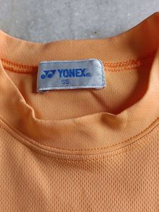 Yonex