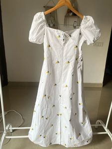 Floral Embroidered White Cotton MAXI Dress 🌼