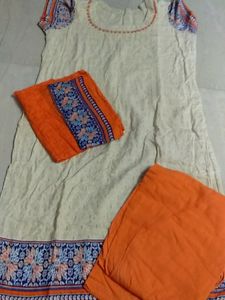 Beautiful Cotton Kurti Set