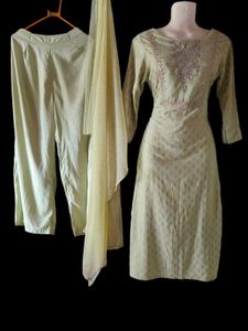Elegant Ethnic Set
