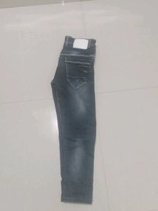 Dark Wash Denim Jeans Size 28 Lenth 34