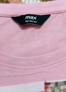 Pink Short Sleeve Graphic Tshirt
