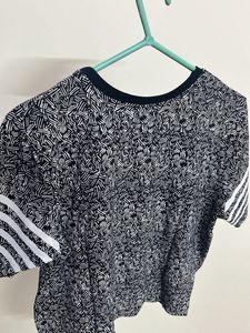 Crop T-shirt💙