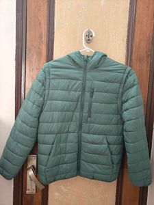 kids puffer with detachable sleeves